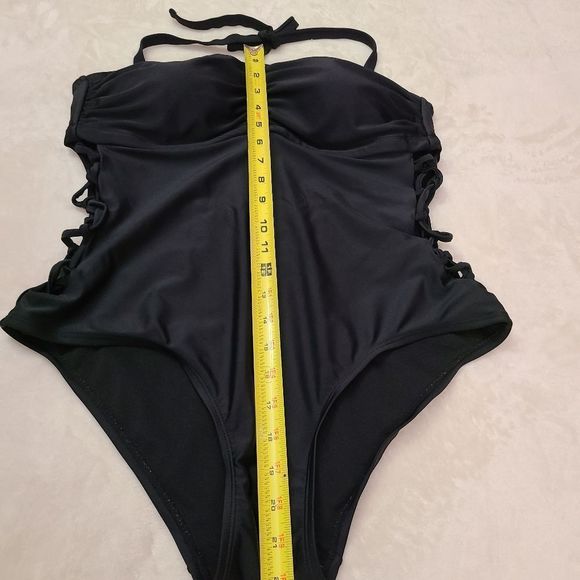 "Ava & Viv" one piece swimsuit size 16W. - Picture 11 of 14